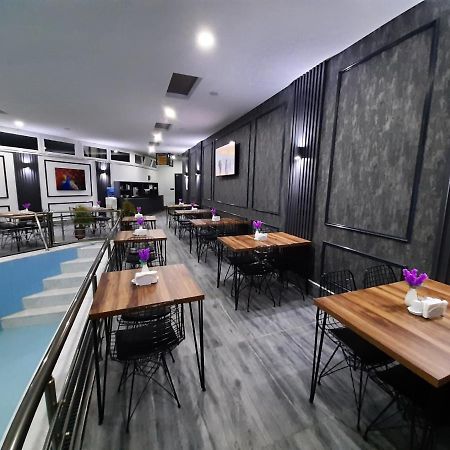 Asiwa Hotel Ескишехир Екстериор снимка
